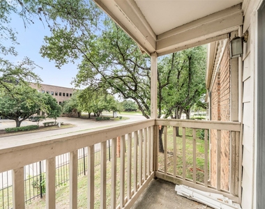 2626 Holly Hall - Photo Thumbnail 18