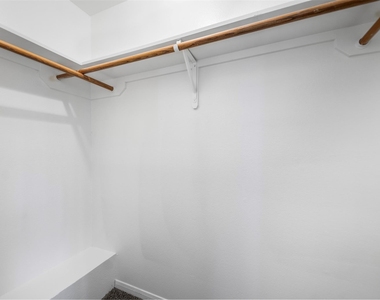 2626 Holly Hall - Photo Thumbnail 13