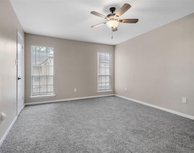 2626 Holly Hall - Photo Thumbnail 11