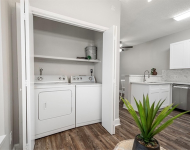 2626 Holly Hall - Photo Thumbnail 6