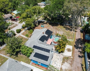 2800 Tifton Street S - Photo Thumbnail 37