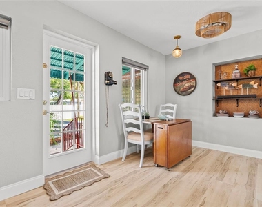 2800 Tifton Street S - Photo Thumbnail 10