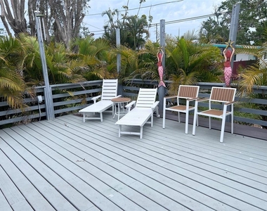 2800 Tifton Street S - Photo Thumbnail 73