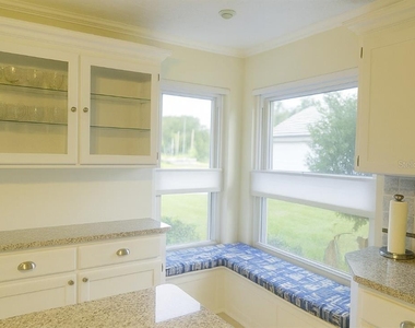 10906 W Cove Harbor Drive - Photo Thumbnail 9