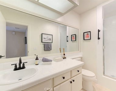 3341 Calle La Veta - Photo Thumbnail 24