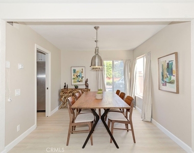 3341 Calle La Veta - Photo Thumbnail 5