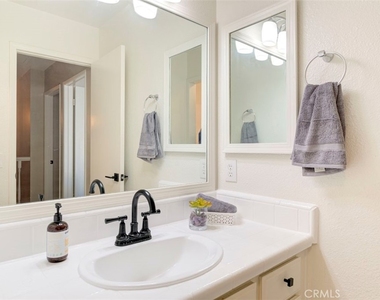 3341 Calle La Veta - Photo Thumbnail 33
