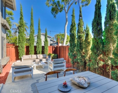 3341 Calle La Veta - Photo Thumbnail 19