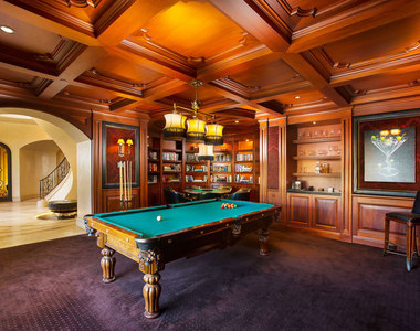 10066 Cielo Drive - Photo Thumbnail 34