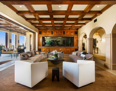 10066 Cielo Drive - Photo Thumbnail 38