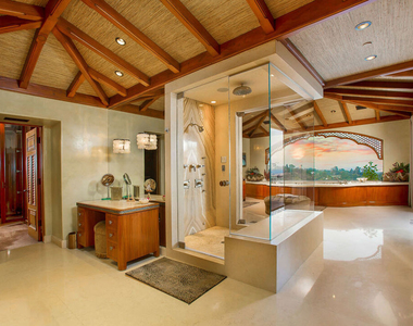10066 Cielo Drive - Photo Thumbnail 57