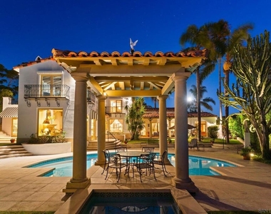 6692 La Jolla Scenic Dr S - Photo Thumbnail 21