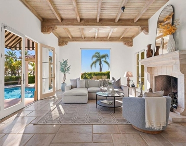 6692 La Jolla Scenic Dr S - Photo Thumbnail 10