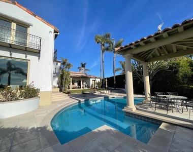 6692 La Jolla Scenic Dr S - Photo Thumbnail 34