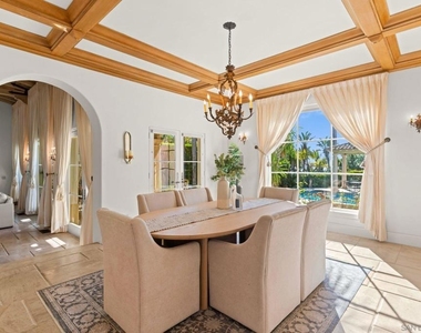 6692 La Jolla Scenic Dr S - Photo Thumbnail 7