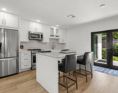 30 Hersey Drive - Photo Thumbnail 9