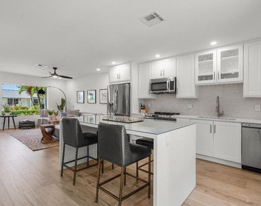 30 Hersey Drive - Photo Thumbnail 8