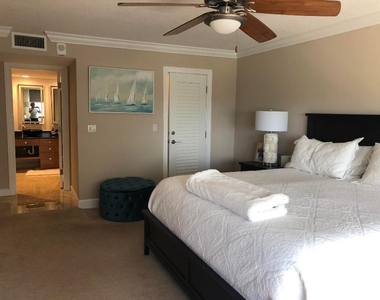 3400 N Ocean Drive - Photo Thumbnail 9