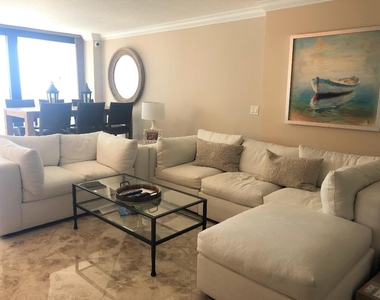 3400 N Ocean Drive - Photo Thumbnail 4