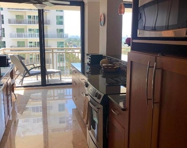 3400 N Ocean Drive - Photo Thumbnail 22