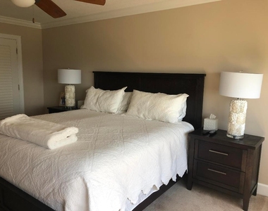 3400 N Ocean Drive - Photo Thumbnail 25
