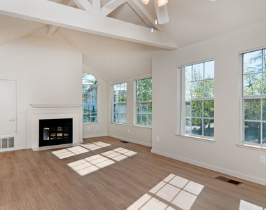 300 Timberhead Lane - Photo Thumbnail 9