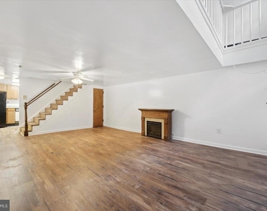621 S 16th Street - Photo Thumbnail 12