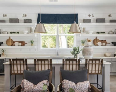 100 Cottage Way - Photo Thumbnail 6