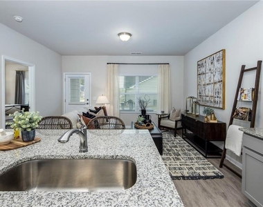 100 Cottage Way - Photo Thumbnail 38