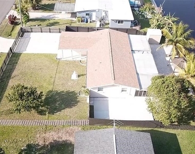 141 Schneider Drive - Photo Thumbnail 18