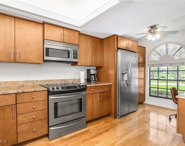 701 Augusta Boulevard - Photo Thumbnail 7