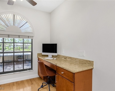 701 Augusta Boulevard - Photo Thumbnail 12
