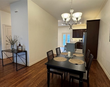 2540 Prospect Street - Photo Thumbnail 4