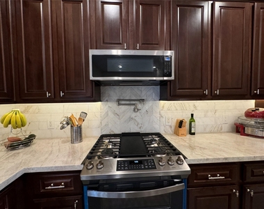2540 Prospect Street - Photo Thumbnail 14