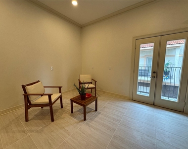 2540 Prospect Street - Photo Thumbnail 11
