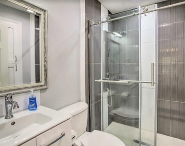 5215 Cosby Street - Photo Thumbnail 11
