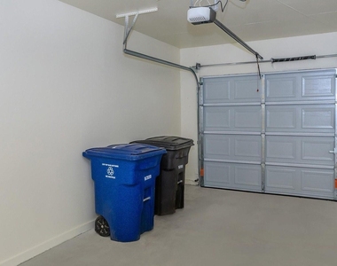 9257 Somerset Rd - Photo Thumbnail 15