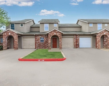 9257 Somerset Rd - Photo Thumbnail 3