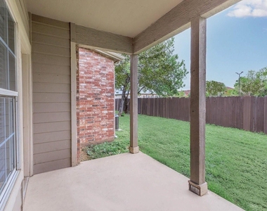 9257 Somerset Rd - Photo Thumbnail 8