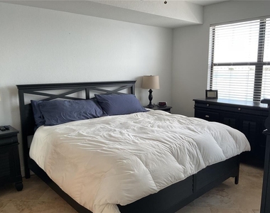 900 E Marion Avenue - Photo Thumbnail 30