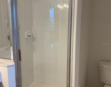 900 E Marion Avenue - Photo Thumbnail 38