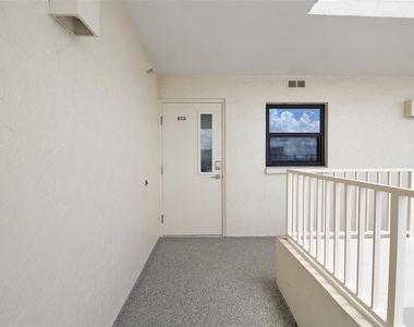 5780 Midnight Pass Road - Photo Thumbnail 47