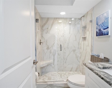 5780 Midnight Pass Road - Photo Thumbnail 8