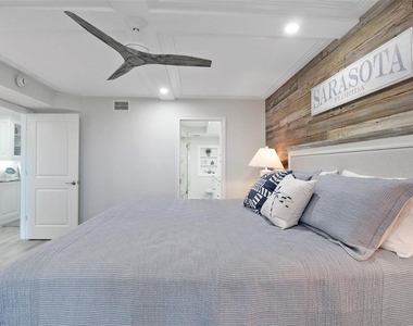 5780 Midnight Pass Road - Photo Thumbnail 29