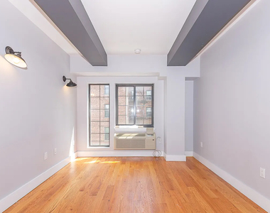186 Lenox Road - Photo Thumbnail 2
