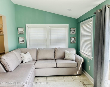36 Kearney Avenue - Photo Thumbnail 8