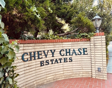 2255 E Chevy Chase Drive - Photo Thumbnail 47