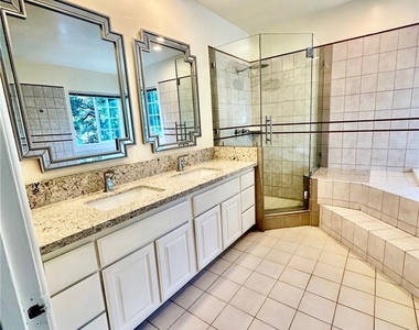2255 E Chevy Chase Drive - Photo Thumbnail 14