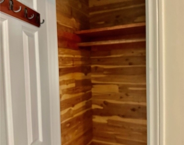 2255 E Chevy Chase Drive - Photo Thumbnail 41
