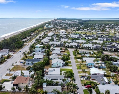 1115 S Ocean Drive - Photo Thumbnail 30